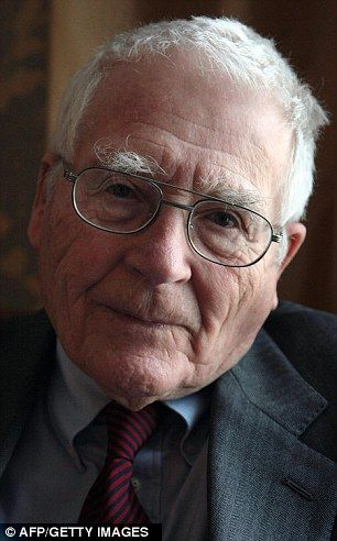 'I made a mistake': Scientist James Lovelock has said his previous claims about climate change were too 'alarmist' James Lovelock, The Blue Planet, Environmental Scientist, Pregnancy Health, Save Earth, Inspirational People, New World, The Globe, Human