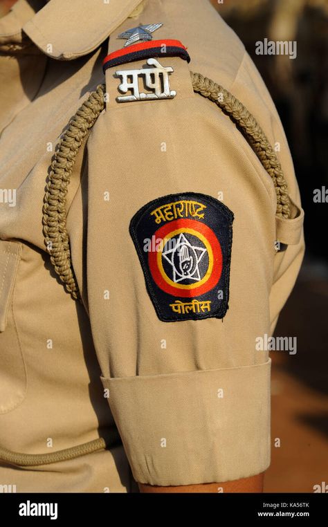 Download this stock image: Police for republic day, mumbai, maharashtra, India, Asia - KA56TK from Alamy's library of millions of high resolution stock photos, illustrations and vectors. Marine Lines Mumbai, Maharashtra Police, Kharghar Navi Mumbai, Bandra Bandstand Mumbai, India Asia, Mumbai Maharashtra, Republic Day, Mumbai, High Resolution