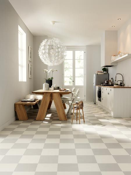 Linoleumgolv Kitchen Floor Tile Design, White Kitchen Floor, White Tile Kitchen Floor, Best Flooring For Kitchen, Trendy Kitchen Tile, Checkered Floor, Kitchen Floor Tiles Ideas, Residential Flooring, Kitchen Tiles Design