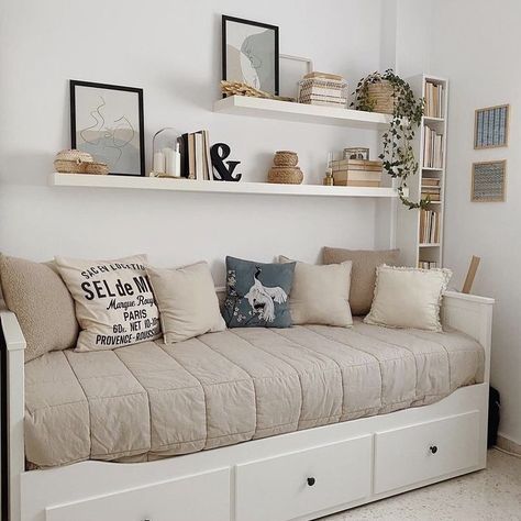 Box Room Guest Bedroom Ideas, Small Room Daybed, Small Full Size Bedroom Ideas, Box Guest Bedroom Ideas, Hemnes Daybed In Office, Ikea Spare Room, Spare Room Ideas Daybed, Spare Room With Office, Hemnes Guest Bedroom