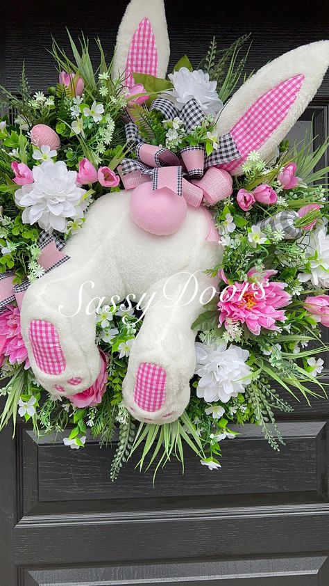 Bunny Door Wreath, Bunny Wreath Diy, Easter Tulips, Easter Mesh Wreaths, Rabbit Wreath, Easter Door Decor, Easter Wreath Diy, Easter Spring Wreath, Easter Craft Decorations