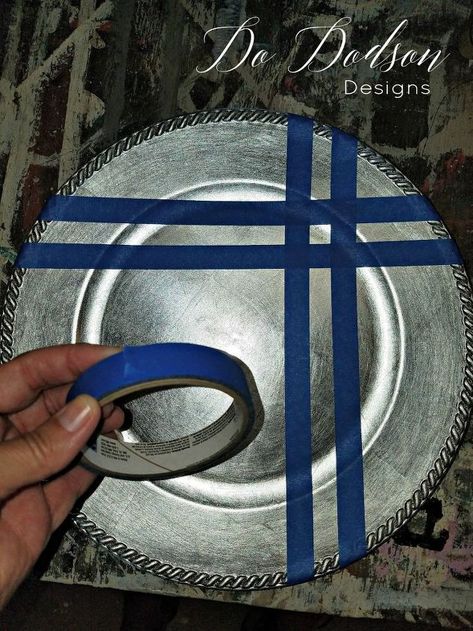 Diy Chalkboard Frame, Charger Plates Diy, Picture Frame Chalkboard, Charger Plate Crafts, Diy Chargers, Metallic Spray Paint, Plates Diy, Diy Dollar Tree Decor, Diy Chalkboard