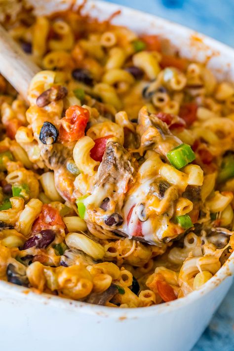 Cheesy Taco Pasta Bake | Sweet C's Designs Taco Pasta Casserole, Taco Pasta Bake, Healthy Pasta Bake, Sweet Taco, Cheesy Taco Pasta, Taco Pasta Recipes, Pizza Pasta Bake, Taco Pasta Salad, Pasta Bake Recipe