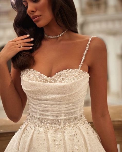 Wedding Dresses Guest, Simple Wedding Dresses, Dresses Romantic, Buy Wedding Dress, Stylish Wedding Dresses, Pretty Wedding Dresses, Fancy Wedding Dresses, Cute Wedding Dress, Fancy Wedding