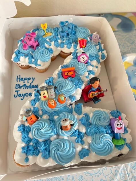 Blues Clues 2nd Birthday Cake, Blues Clues And You Birthday Cake, Blues Clues Birthday Party Food Ideas, Blues Clues Pull Apart Cupcakes, Blue Clues Birthday Party Ideas Food, Diy Blues Clues Birthday Party Ideas, Blues Clues Birthday Cupcakes, Blues Clues Birthday Party Cake, Blues Clues Two Birthday