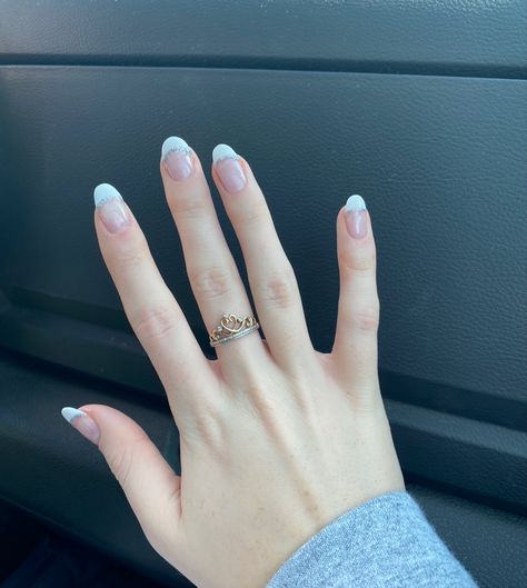 French Nails With Silver Line, French Tip Nails With Silver Line, French Tip Nails With Silver, White French Tips, Nails With Silver, White French Tip, Tip Nails, White French, French Tips