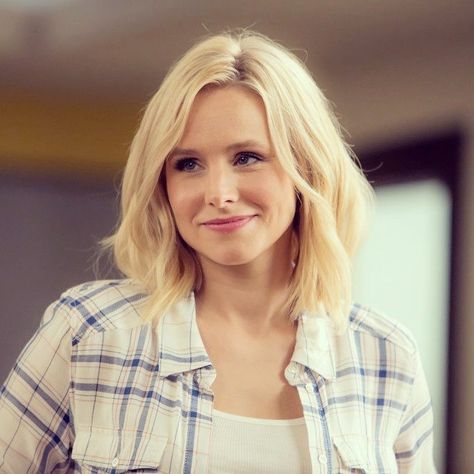 Beautiful Kristen Bell Kristen Bell Aesthetic, Eleanor Shellstrop, Doctor Who Fan Art, Haircut Women, Nbc Tv, Midlength Haircuts, A Haircut, Tv Network, Kristen Bell