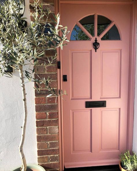 Pink Door White House, Brick House Pink Door, Dusky Pink Front Door, Pink Exterior Door, Front Door Colors With White House, Front Door Colors With Tan House, Coral Front Doors, Front Door Pink, Pink Front Door