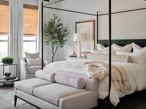 This beautiful Texas home was given an urban farmhouse style makeover Black Canopy Bed, Urban Farmhouse Style, Transitional Bedroom, Four Poster Bed, Four Poster, Poster Bed, Master Bedrooms Decor, White Bedroom, Beautiful Bedrooms