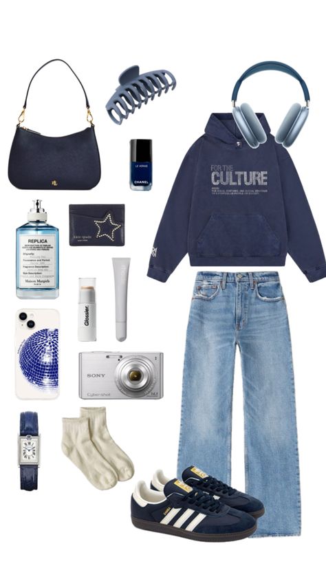 navy blue outfit Light Blue And Dark Blue Outfit, What To Wear With Navy Blue Leggings, Navy Blue Outfit Ideas Classy, Navy Blue Tee Outfit, Navy Shoes Outfit, Black And Navy Outfit, Blue Tee Outfit, Navy Blue Outfits, Navy Blue Fits