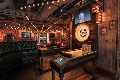 Whisky Room, Home Lounge Room Bar, Sport Bar Design, Bar Lounge Room, Sports Pub, Home Bar Setup, Moose Lodge, Darts Game, Pool Halls