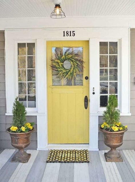 Yellow Front Door Remodel Closet, Modern Farmhouse Porch, Yellow Front Doors, Interior Industrial, Porch Styles, Front Door Makeover, Beautiful Front Doors, Front Door Paint Colors, Farmhouse Front Door