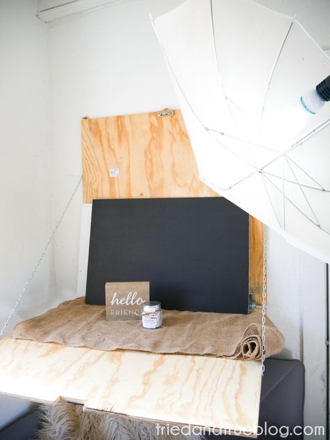 Follow these easy instructions on how to make a Fold Down Photography Stage. It's a dedicated space that's perfect for staging pictures. Great for bloggers, Etsy shop owners, photographers, and Ebay resellers. Diy Moving, Jar Projects, Etsy Photography, Moving Walls, Mason Jar Projects, Staging Ideas, Craft Photography, Paper Backdrop, Photographs Of People