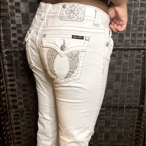 White miss me jeans Miss Me Jeans, Miss Me, New Me, Grey Jean, Pants, Jewelry Watches, Plus Fashion, Outfit Inspo, I Love