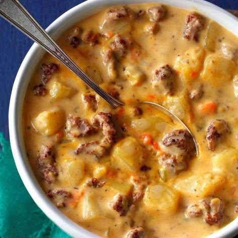 Potato Hamburger Soup, Cheese Burger Soup Recipes, Cream Of Celery, Hamburger Soup, Cheeseburger Soup, Cream Of Celery Soup, Celery Soup, Creamy Potato, Cozy Meals