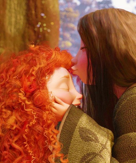 *MERIDA & QUEEN ELINOR ~ Brave, 2012 Ginger Art, Disney Moms, Queen Elinor, Brave 2012, Merida Disney, Brave Merida, Princess Merida, Disney Brave, Merida Brave