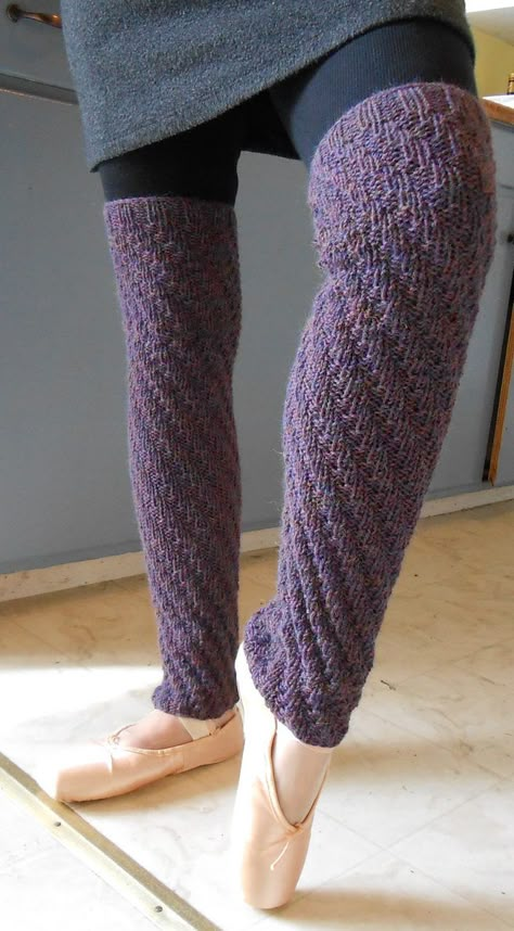 Legwarmers Knitting Pattern, Knit Leg Warmers Free Pattern, Legwarmers Pattern, Knit Leg Warmers Pattern, Costume Crochet, Leg Warmers Pattern, Slippers Christmas, Knitted Leg Warmers, Crochet Leg Warmers