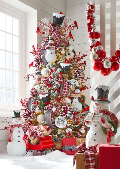 Tree: Mister Snowman Christmas Tree Decorated, Pretty Christmas Decorations, Christmas Snowflakes Ornaments, Red Christmas Decor, Silver Christmas Decorations, Flocked Christmas Trees Decorated, Deco Rose, Pencil Christmas Tree, Snowman Christmas Tree