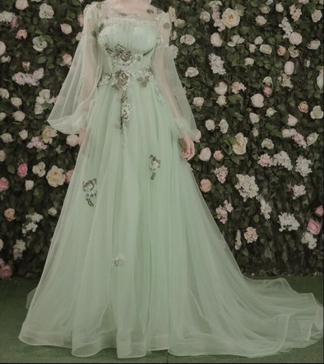 Ethereal Light, Light Green Dress, Fantasy Dresses, Royal Dresses, Princess Ball Gowns, Prom Dress Inspiration, Fantasy Gowns, Medieval Dress, Pretty Prom Dresses