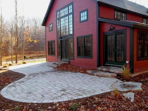 Red metal siding gray trim barn exterior Post & Beam Barn Home by Yankee Barn Homes...love this look Red House Exterior, Red Barn House, Barn Exterior, Yankee Barn Homes, Metal Barn Homes, Red Houses, Barn Living, Cabin Exterior, Metal Siding