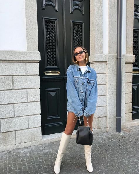 Mode Dope, White Boots Outfit, Foto Poses, Looks Street Style, Fashion Weeks, White Boots, Fashion 2020, Looks Style, Girls Fashion