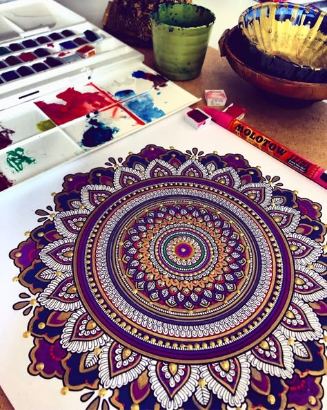 Kalamkari Mandala Art, Mandala Art Colorful Patterns, Best Mandala Art, Mandala Art Colorful, Colourful Mandala Art, Colorful Mandala Design, Ornate Mandala, Colourful Mandala, Mandala Watercolor