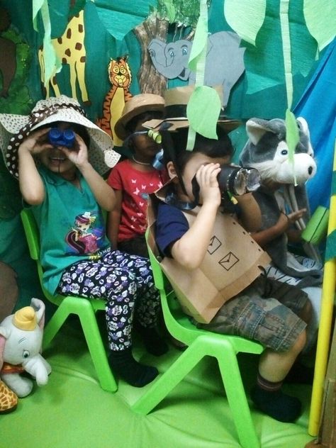 Safari Animals Preschool, Jungle Animals Preschool, Zoo Activities Preschool, Preschool Jungle, Jungle Activities, Safari Crafts, Play Preschool, Safari Activities, Animals Preschool