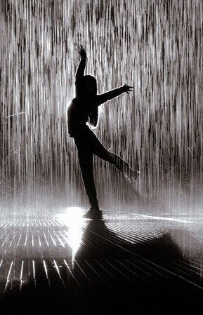 Girl In The Rain Aesthetic, Dancing In The Rain Alone, Laying In The Rain, Rain Aesthetic, Photo Arts, Disney Characters Wallpaper, Night Rain, Under The Rain, Mermaid Painting