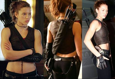 jessica Blade Trinity, Blade Film, Black And White Comics, Jessica Biel, Bathing Suit Bottoms, Be Fit, Be Healthy, Badass Women, How To Train