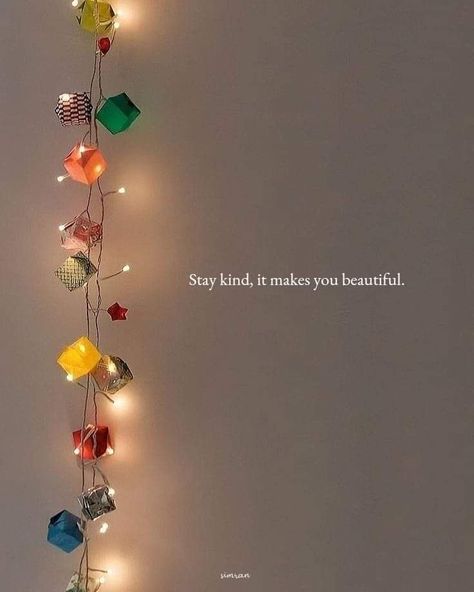 Aesthetic Cute Quotes, Patterns Aesthetic, Tiny Quotes, Positive Quotes Wallpaper, Stay Kind, Snap Streak Ideas Easy, Instagram Picture Quotes, Strong Mind Quotes, Cute Inspirational Quotes