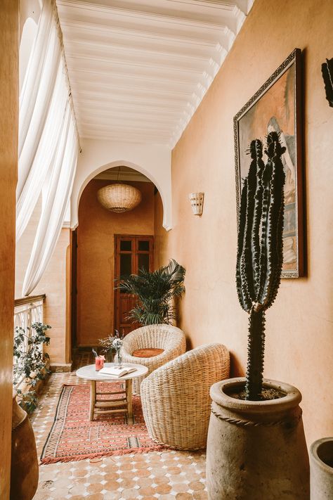 Moroccan Riad, Design Marocain, Riad Marrakech, Moroccan Homes, Moroccan Interiors, Casas Coloniales, Marrakech Morocco, Moroccan Design, Cozy Apartment