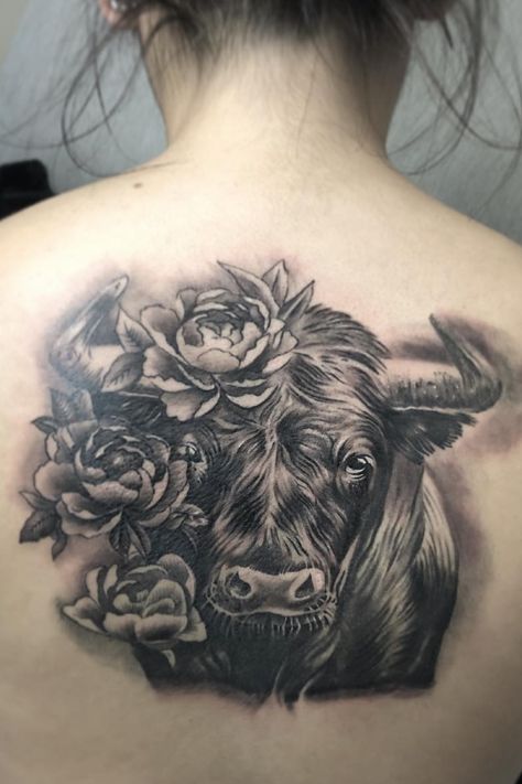 Flower Bull Tattoos, Buffalo Tattoo Ideas Feminine, Bull Skull Tattoo With Flowers Sleeve, Buffalo With Flowers Tattoo, Buffalo Tattoo Feminine, Cow Skull With Sunflowers Tattoo, Long Horn Bull Skull Tattoo With Flowers, Buffalo Tattoo, Bison Tattoo