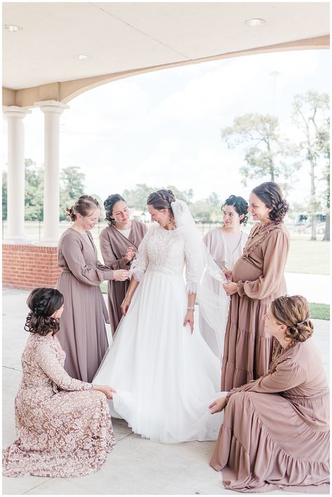 Apostolic Wedding Dress, Apostolic Wedding, Pentecostal Wedding, Modest Bride, Presence Of The Lord, Marrying My Best Friend, Future Family, Christian Wedding, Texas Wedding