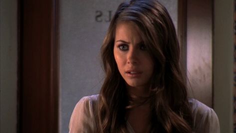 the oc screencaps (4x11) | Kaitlin Cooper • Willa Holland Kaitlin Cooper, Willa Holland, The Oc, Holland, Tv Series, Tv, Quick Saves