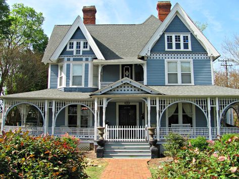 Blue Victorian | Liberty St. York, SC. This house used to be… | Flickr Coastal Victorian House, Blue Victorian House, Old Victorian Homes, Victorian Beauty, Build Inspiration, Victorian Farmhouse, Sims Ideas, Busy Street, Pink House