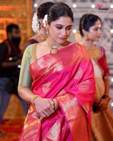 Red Pattu Saree With Contrast Blouse, Red Silk Saree With Contrast Blouse, Red Saree With Contrast Blouse, Red Saree Contrast Blouse, Regina Cassandra Saree, Blouse For Navratri, Silk Saree Contrast Blouse, Red Silk Saree, Mint Green Blouse