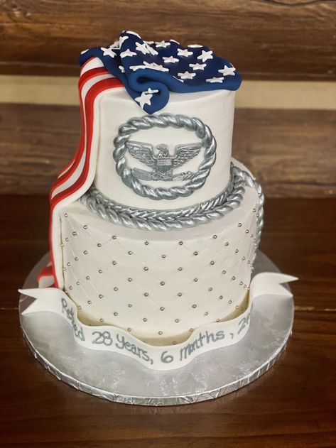 Celebrate in the sweetest way with a retirement cake! Thank you to all of our military personel for your service! #military #retirement #cake Military Retirement Cake, Promotion Cake, Retirement Cake, Promotion Party, Military Retirement, Bird Party, Military Wife, Happy Memorial Day, Military Life