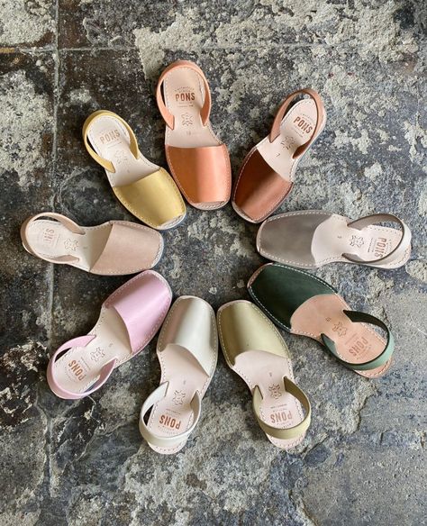 Sandals Women, Slip On Sandal, Womens Sandals, Instagram Photos, Sandals, Photo And Video, Instagram Photo, How To Wear, Instagram