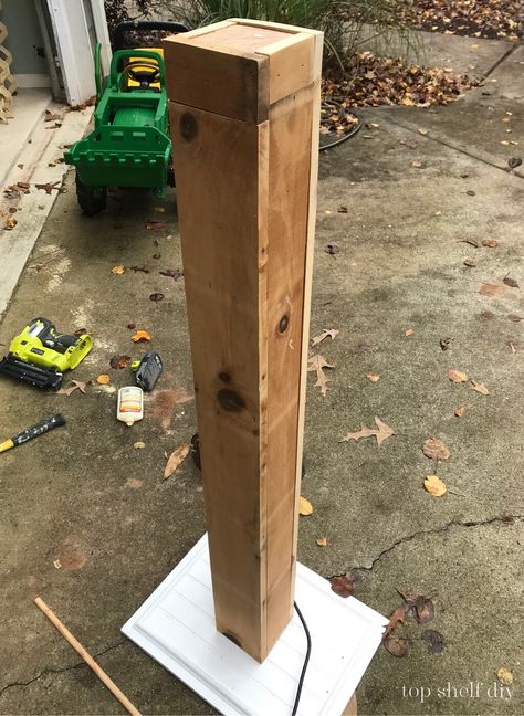 Yard Light Post Ideas, Lamp Post Ideas, Wooden Posts For Outdoor Lights, Making Lamp Post, Diy Lamp Post, Wooden Lamp Posts Outdoor, House Mumber Attach To Lamp Post, Rustic Solar Lamp Post, Dyi Lamp Post