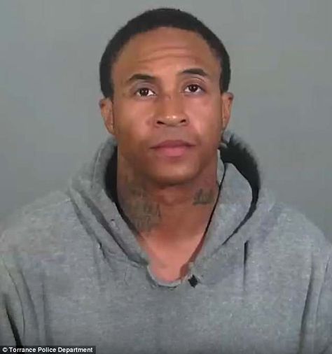 Habit: Orlando Brown has missed a court date AGAIN... this time for a drug possession case... Orlando Brown, So Raven, Chris Brown Videos, That's So Raven, Boy Music, Bounty Hunters, Girls Music, Dating Again, Bounty Hunter