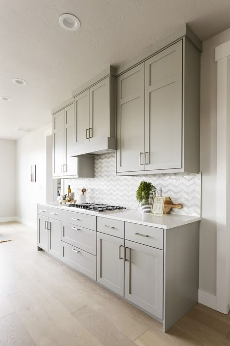 Light French Gray Sherwin Williams Cabinets, Gray Cabinet Kitchen, Light Grey Cabinets, Greige Kitchen Cabinets, Light Grey Kitchen Cabinets, Greige Kitchen, Light Grey Kitchens, Light Gray Cabinets, Home Bunch