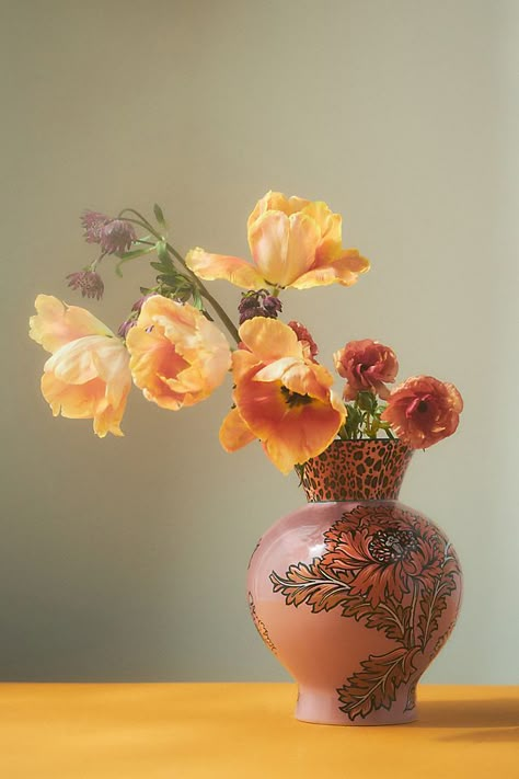 Anthropologie Vase, Eclectic Paintings, Flower Vases Decoration, Flower Vase Arrangements, Poppy Pattern, Still Life Photos, Cute Pastel Wallpaper, Plant Vase, Vase Arrangements