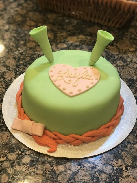 Fiona Cake Shrek, Fiona Birthday Party, Shrek Cake Ideas, Shrek Birthday Cake, Goofy Cake, Shrek Birthday, Shrek Cake, Shrek Party, 20th Birthday Party