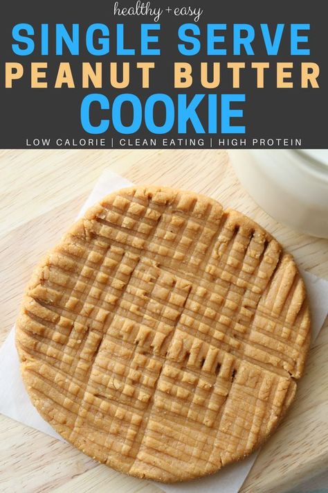 The BEST healthy peanut butter cookie recipe! This cookie is soft, chewy, and easy to make...literally it takes 5 minutes. Plus, it's packed with protein! Protein Cookie Recipes, Peanut Butter Protein Cookies, Low Carb Cookies Recipes, Healthy Peanut Butter Cookies, Butter Cookie Recipe, Flourless Cookies, Low Carb High Protein, Easy Peanut Butter Cookies, Chewy Peanut Butter Cookies