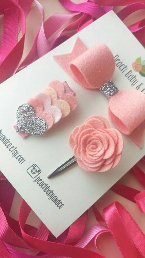 Hair Bows Diy Ribbon, Felt Hair Accessories, Girls Hair Bows Diy, Diy Hair Accessories Ribbon, Felt Flowers Diy, Ribbon Crafts Diy, Hair Clips Diy, Bows Diy Ribbon, Felt Bows