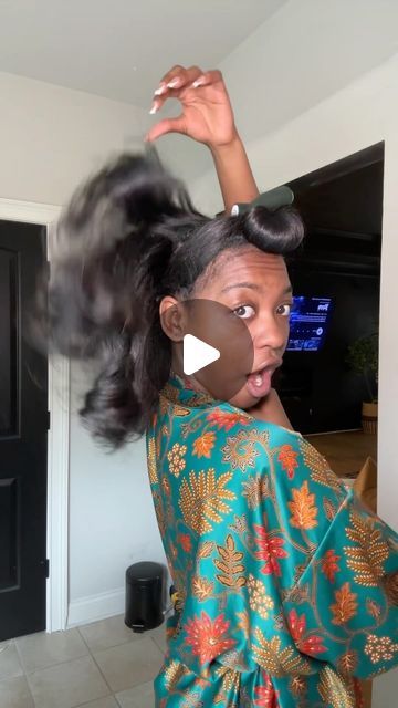 KIMBERLY CHERRELL on Instagram: "Overnight curls on a fresh Silk press gone always do it for me 💯 🔥🔥🔥 whewww" Greasy Hair Hairstyles Black Women, Ways To Wrap Hair At Night, Wet Overnight Curls, Shoulder Length Hair On Black Women, Silk Press With Rollers, Keeping Curls Overnight, Curling Silk Pressed Hair, Chi Spin And Curl Tutorial, Weekend Hairstyles For Black Women