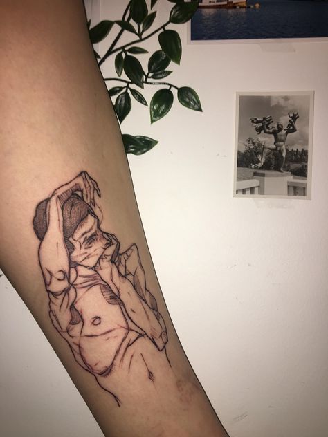 Second tattoo! The tattoo is a portrait of Egon Schiele on my inner ankle. Egon Schiele Tattoo, Geometric Tattoo Tree, Sorry Mom Tattoo, Rose Tattoo On Ankle, Second Tattoo, R Tattoo, Egon Schiele, Tattoo Illustration, Makeup Tattoos