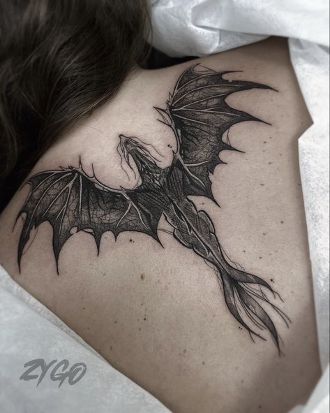 Two Dragon Back Tattoo, Dragon On Back Tattoo, Dragon Wings Back Tattoo, Dragon Tattoo Back Women, Back Dragon Tattoo For Women, Spine Tattoo Dragon, Dark Fantasy Tattoo Ideas, Dragon Back Tattoo Women, Dark Dragon Tattoo