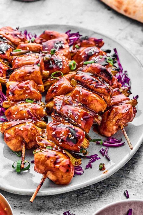 Chicken Yakitori Recipe, Yakitori Recipe, Yakitori Chicken, Grilled Chicken Skewers, Chicken Breast Fillet, Fried Chicken Breast, Japanese Cooking, Chicken Skewers, Cooking Wine