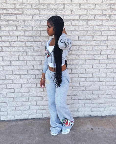 girl u belong in a gallery 💋 Forces Outfit, Pinterest Pretty, Fly Outfit, Fasion Outfits, Set Outfits, Cute Lazy Day Outfits, Cute Lazy Outfits, Casual School Outfits, Swag Outfits For Girls